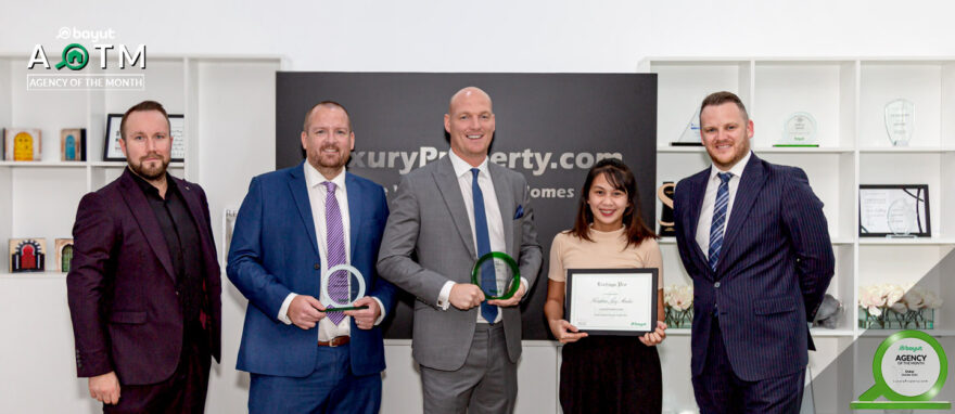 AOM LuxuryProperty.com