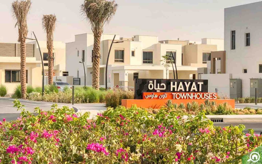Town Square Listing Description