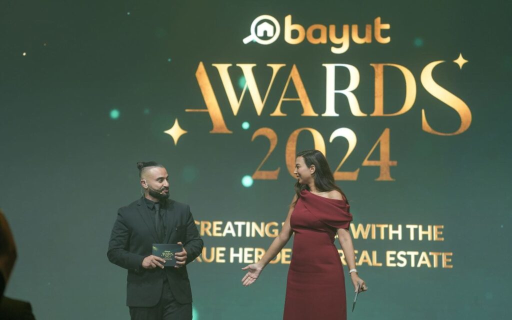 Hosts of the Bayut awards 2024
